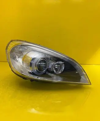 Volvo V60 Headlight/headlamp 31420674