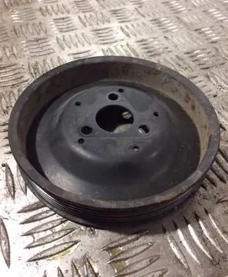 Audi 100 S4 C4 Power steering pump pulley 078145255B