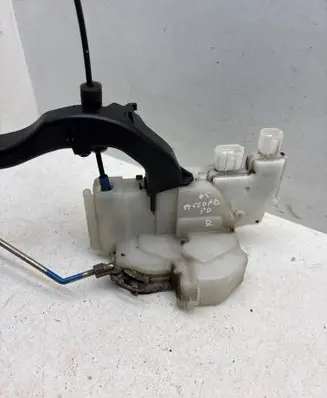 Honda Accord Front door lock 