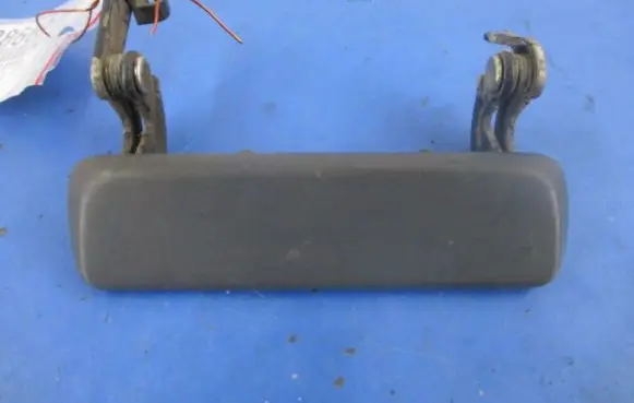 Opel Kadett E Front door exterior handle