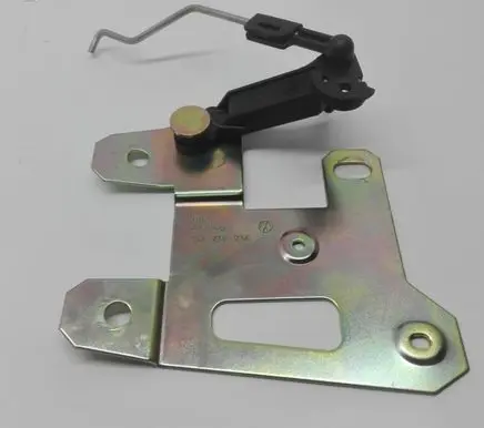 Volkswagen Touareg I Tailgate/trunk/boot lock/catch/latch 7L6827425