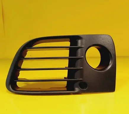 Mitsubishi Lancer Front bumper lower grill MR191757