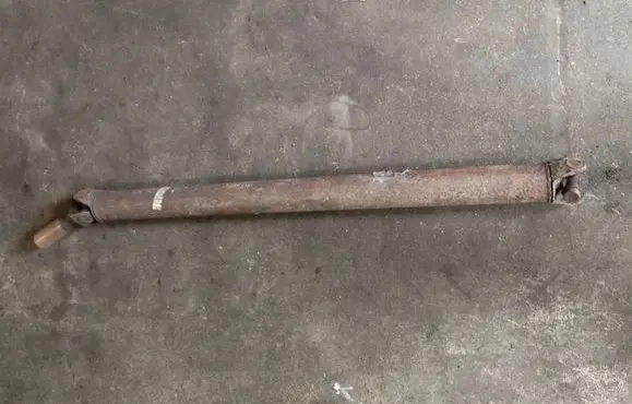 Dodge Durango I Rear driveshaft/prop shaft 52105313AB