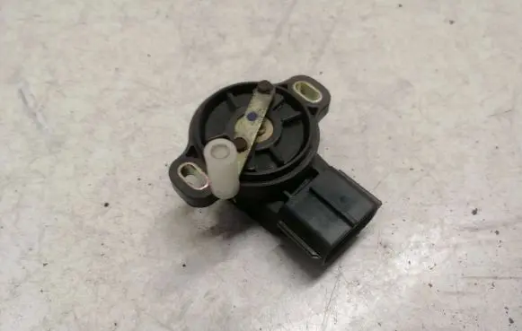 Mazda Premacy Accelerator pedal position sensor CB0541AC0