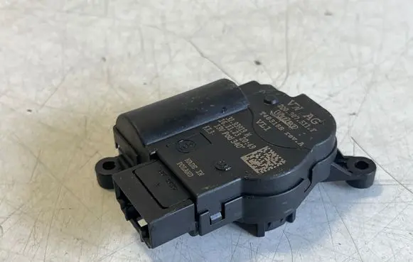 Volkswagen T-Roc Air flap motor/actuator 2Q0907511E