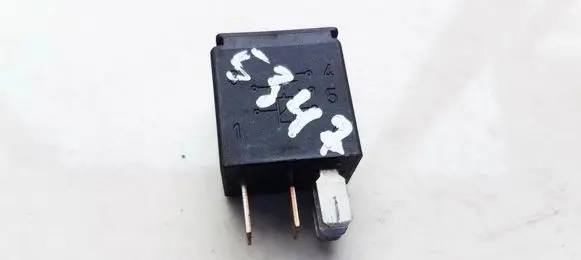 Volvo S60 Other relay 9441161 4RD007814-00