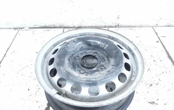 Volvo S40, V40 R15 steel rim 2150408