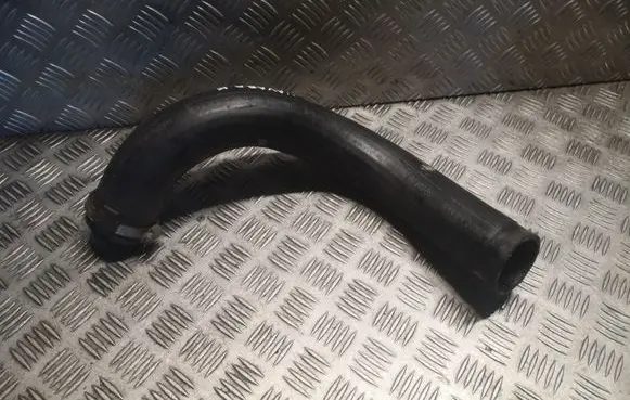 Intercooler hose/pipe