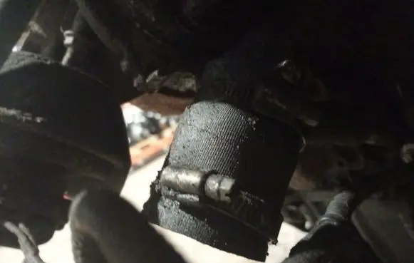 Ford Mondeo MK IV Intercooler hose/pipe