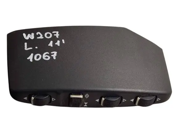 Mercedes-Benz E C207 W207 Seat control switch A0008007978 0005254100