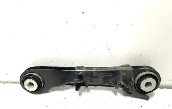 BMW 7 G11 G12 Rear upper control arm/wishbone 6867537