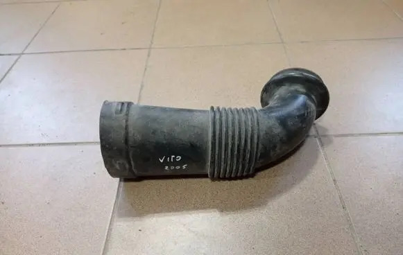 Mercedes-Benz Vito Viano W639 Air intake duct part A6395282506