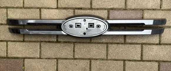 Ford Ranger Front bumper upper radiator grill JB3B8B479BB