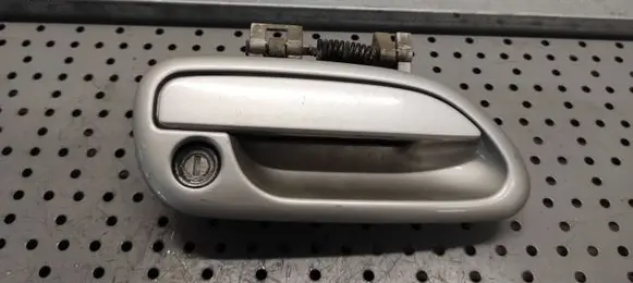 Subaru Legacy Front door exterior handle
