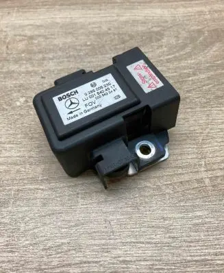 Mercedes-Benz S W220 ESP acceleration yaw rate sensor 0015404517 0265005230