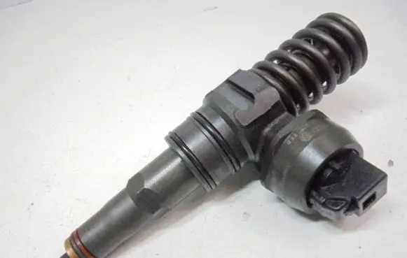 Audi A3 S3 8L Fuel injector 038130079CX
