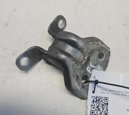 KIA Sorento Front door upper hinge 