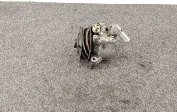 Jaguar XF X250 Power steering pump 8X233A696BA 84034006 B4911049