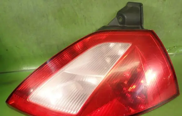 Renault Megane II Rear/tail lights 8200073237