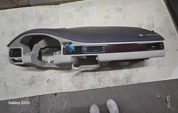 Volvo V70 Dashboard