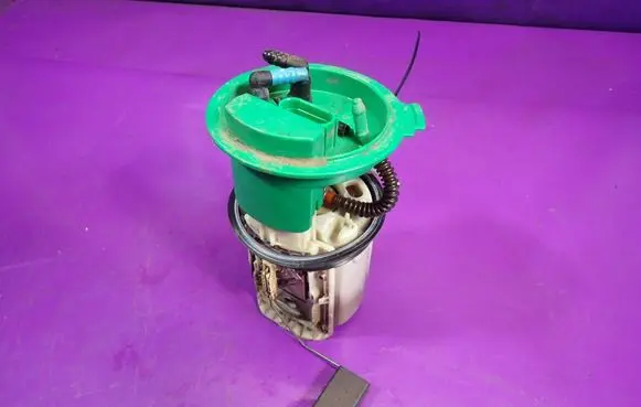 Volkswagen Golf IV In-tank fuel pump