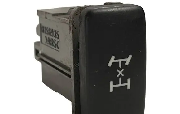 Lexus RX 330 - 350 - 400H Differential lock switch 156935
