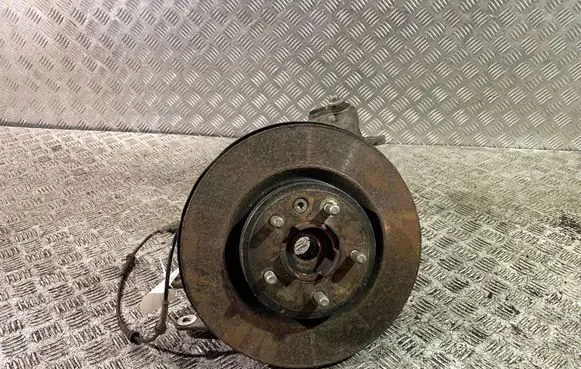 Land Rover Discovery 5 Rear wheel hub JPLA5A970BA