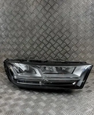 Audi Q7 4M Headlight/headlamp 4M0941034A