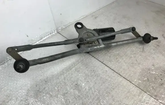 BMW 3 E46 Wiper motor 8362155