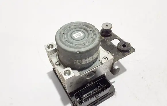 Renault Trafic III (X82) ABS Pump 476601418R