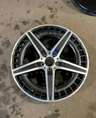 Mercedes-Benz EQE v295 R20 alloy rim A2954012700