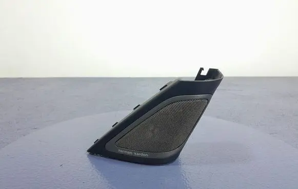 BMW 7 G11 G12 Subwoofer speaker 7458448