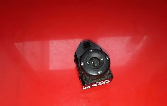 KIA Magentis Wing mirror switch 457480