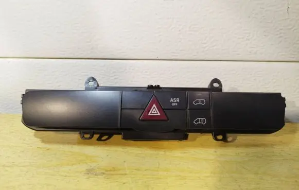 Mercedes-Benz Sprinter W906 Hazard light switch A9068701010 A9068420023