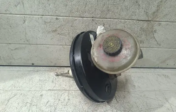 Audi A4 S4 B5 8D Brake booster 8D0612105