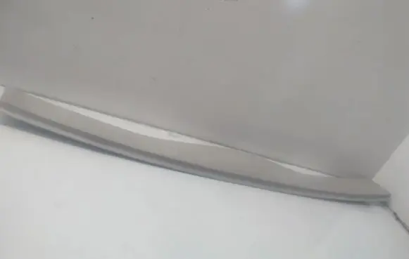 Volkswagen Touran I Trunk/boot lower side trim panel 1T0867625