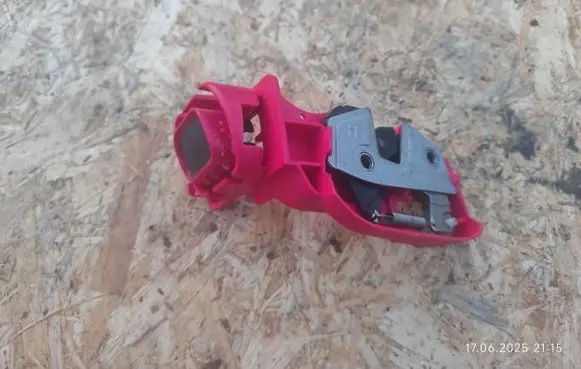 Mazda 3 II Seat back rest lock catch 