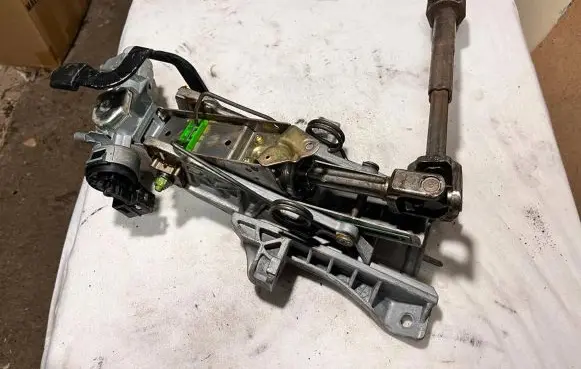 Mazda 3 I Ignition lock KPRZG511361