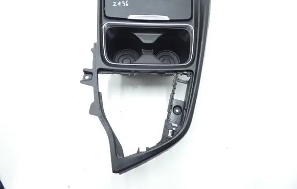 BMW 3 F30 F35 F31 Cup holder front 82197007 58450713 9218926