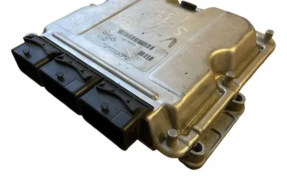 Volvo S40 Engine control unit/module 30620956 EDC15C3 956EDC15C3