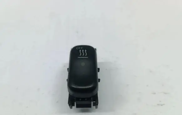 Mercedes-Benz A W168 Seat heating switch 2108212651 501770 A2108212651