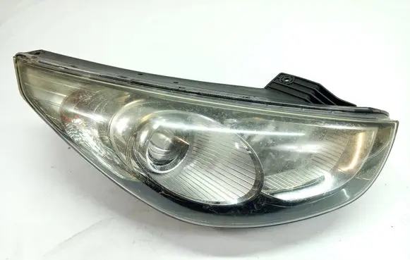 Hyundai ix35 Headlight/headlamp 92102-2Y