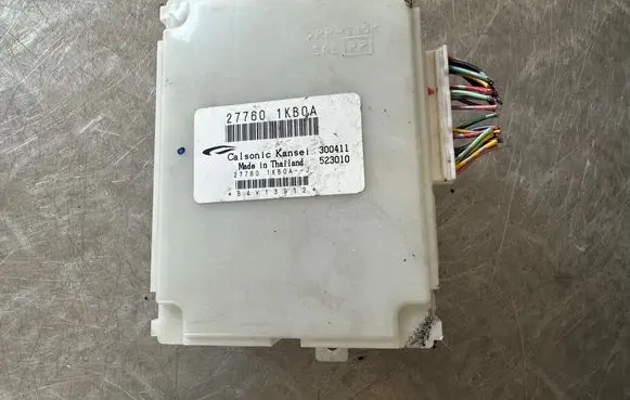 Nissan Juke I F15 Air conditioning/heating control unit 277601KB0A