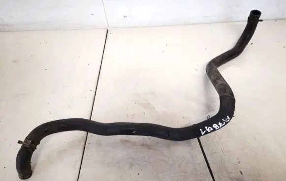Nissan Primera Engine coolant pipe/hose