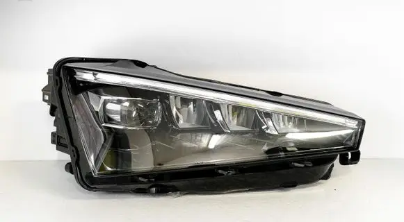 Skoda Scala Headlight/headlamp 657941016A