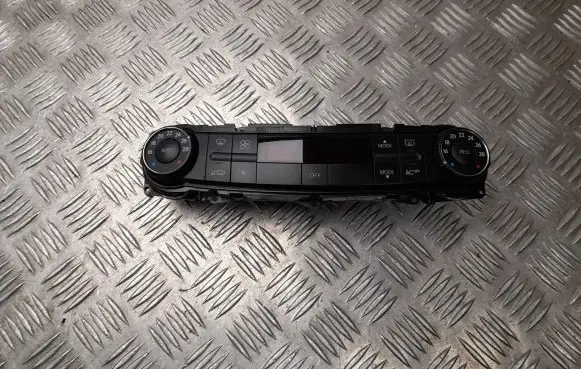 Mercedes-Benz E W211 Climate control unit A2118300890