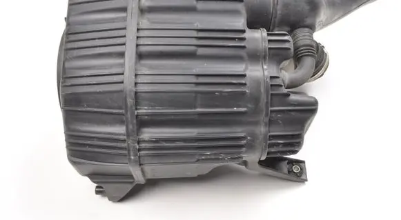 Alfa Romeo Giulietta Air filter box 51807689
