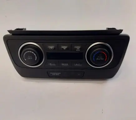 Nissan Leaf II (ZE1) Climate control unit 275005SA0B