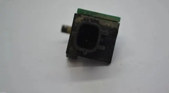 Volkswagen PASSAT B6 Airbag deployment crash/impact sensor 5N0959351B 47081606