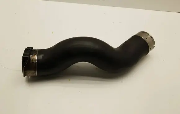 BMW 1 F20 F21 Intercooler hose/pipe 8513848
